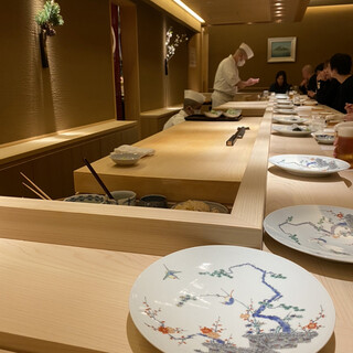 青山 鮨 かねさか_2