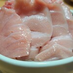 カギヤマタ 但木商店 - どんぶり中トロ