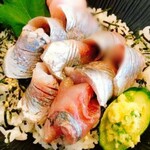 海女の小屋 海上亭 - あじ丼