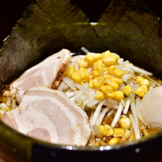 東京スタイル みそらーめん ど・みそ_1