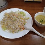 チャーハン専門店 エン - えびレタスチャーハン（M・６００円）