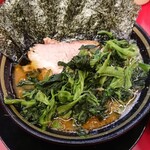 豚骨醤油ラーメン 王道家 - 