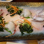 うめ丸旅館 - 鯛の薄造り