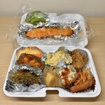 かじの葉 - お弁当(¥600) 2階部分を蓋上に移動
