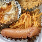 かじの葉 - お弁当(¥600) ソーセージ、ナポリタン