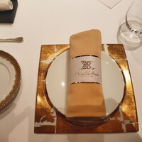 メゾン ポール・ボキューズ - 