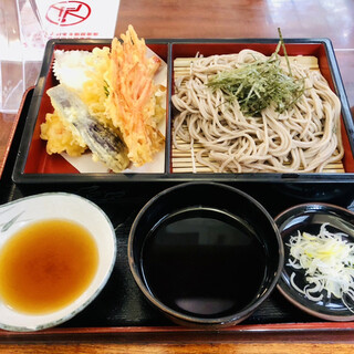 高尾山口駅でおすすめのグルメ情報をご紹介 食べログ 高尾山口駅でおすすめのグルメ情報をご紹介 食べログ