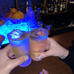 Mixology Bar X-cution - メーカーズマーク46で乾杯♡
            久しぶりに味わう大人の味（笑）