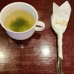 喫茶ちんちろりん - スープが塩多め１？