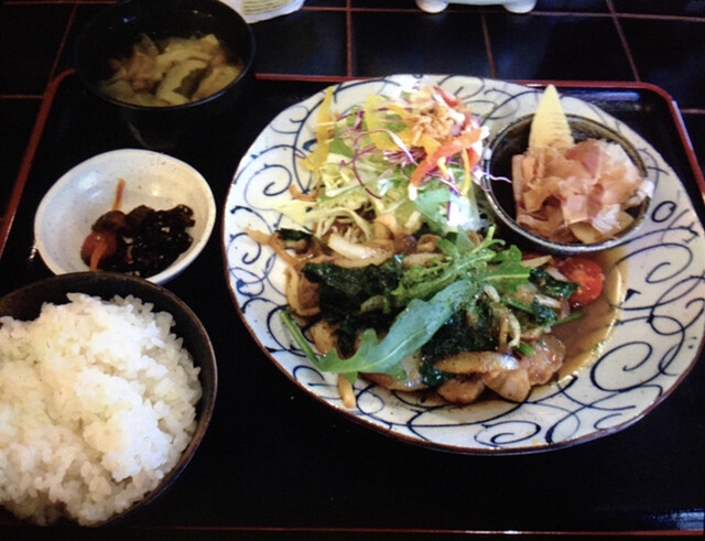 満吉食堂 三ノ宮 jr 定食 食堂 食べログ 満吉食堂 三ノ宮 jr 定食 食堂 食べログ