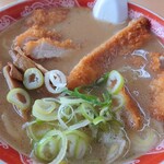 Omo Ri Ramen - 2020年12月　とんかつラーメン 1050円