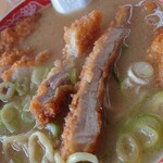 オーモリラーメン - 2020年12月　とんかつラーメン 1050円