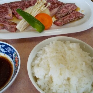富士焼肉 - 料理写真:和牛定食（2100円）