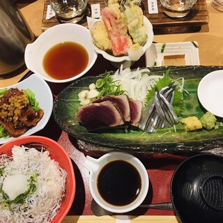 銀座で高コスパなアンテナショップランチ By Okok トサ ダイニング おきゃく Tosa Dining 銀座一丁目 郷土料理 その他 食べログ 銀座で高コスパなアンテナショップランチ By Okok トサ ダイニング おきゃく Tosa Dining 銀座一丁目 郷土料理 その他 食べログ