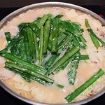 博多もつ鍋 やま中 - 