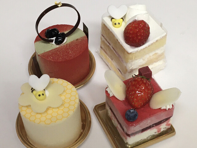 パティスリーqbg エキュート品川店 旧店名 Qbg パティスリー A Qbg ル パティシエ タカギ 品川 ケーキ 食べログ パティスリーqbg エキュート品川店 旧店名 Qbg パティスリー A Qbg ル パティシエ タカギ 品川 ケーキ 食べログ