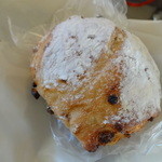 ラ・サン・ミッシェル  - なつめやしのフランスパン　１２６円