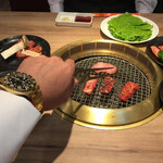 Kokusangyuu Yakiniku Kuidon - 