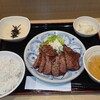 牛タン仙台なとり - たんもと厚切り牛たん定食(3枚6カット)  2,150円(税込2,365円) 