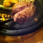 グリル アラベル - お店の方がﾅｲﾌを