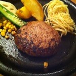 グリル アラベル - 黒毛和牛ﾊﾝﾊﾞｰｸﾞ160ｇ（2012/8/25）