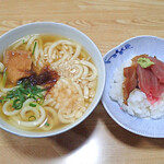 まる乕本店 - 料理写真:うどん定食（すし付）税込850円