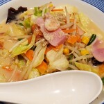 Nagasaki Chanpon Ringahatto - 野菜もりもりなのが嬉しい！