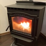 軽井沢焙煎所 - 2020年11月に入ったペレットストーブです！
是非ご来店の際にご覧くださいね！