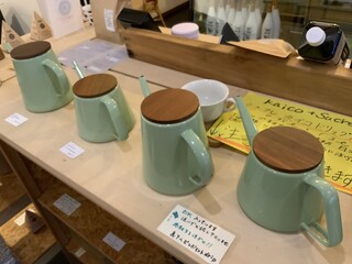 軽井沢焙煎所 - ホーロー製のドリップケトルです！Cafe Sucre限定カラーです！