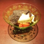 イル アオヤマ - ●デザート・寒熟いちご、アイス、トリュフ