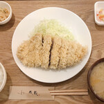 とんかつ成蔵 - 