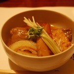 すき焼割烹 日山 - 3回に分けてよそってくれます