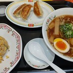 Gyouzano Oushou - 醤油ラーメンセット(858円)