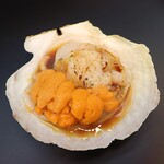 鮨処 つきじや - ウニホタテ焼き