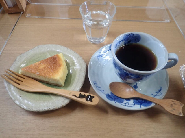 和座 - 黒松（喫茶店）の写真