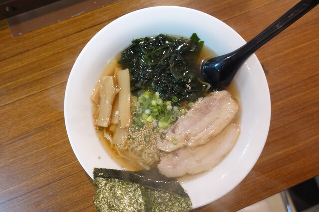 保原の個性派バー『ファニーバー KEEP FIELDS』- 夜を楽しむおすすめスポット