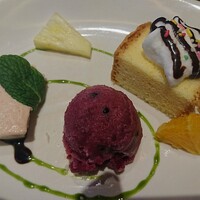 イゾラ スメラルダ - 