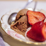 うを徳 - 【果子（このみくさのみ）】、"巧克力冰酪（シヨクラトヲあいすくりん）"