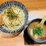 麺屋 しばた - 料理写真:柚子つけ麺900円