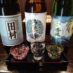 海鮮・炭火串焼 庄内うなさか 純米酒専門店 - 女将おまかせ　三種のみ比べ