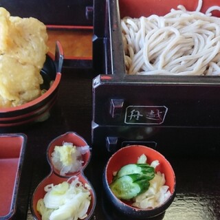 舟越あやめそば_1