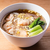 海老ワンタン麺