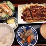 福味 - メンチカツ定食(750円)