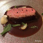 プチレストラン ブーケ・ド・フランス - Magret de canard au Cassis