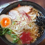 パイタンラーメン キャトル 鷹匠 - 