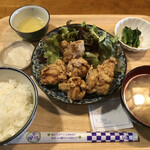 家庭料理　かわじ - ♪ 唐揚げ定食￥700