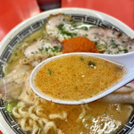 赤湯ラーメン 龍上海 - スープ