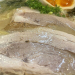 らーめん琴海 - こういう優しい顔した優しいスープと麺って飽きが来なくていいですよね