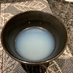 神楽坂 鉄板焼 向日葵 - しじみ汁、これが美味い！