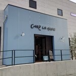 CHEZ LA MERE - 